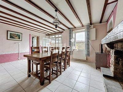 Maison - 82 m² - 5 pièces