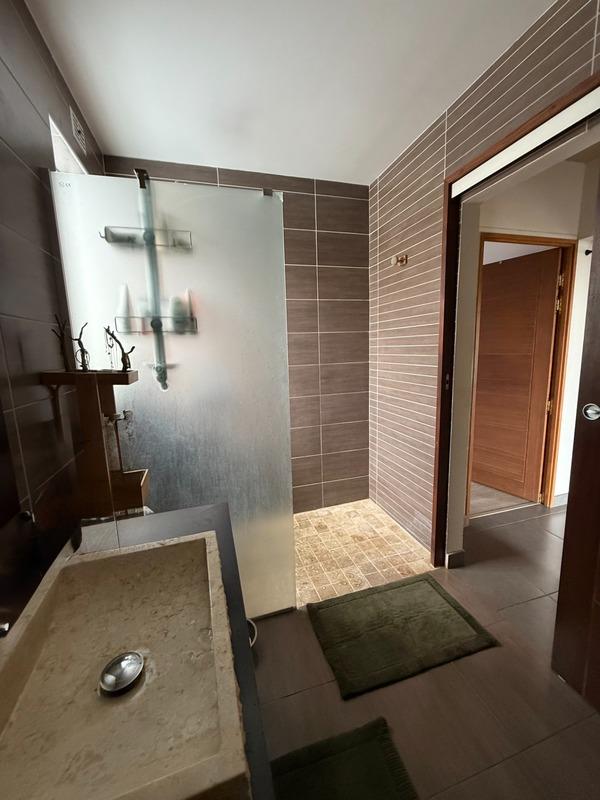 Villa - 110 m² - 5 pièces