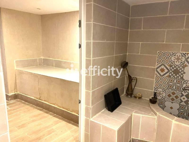 Fonds de commerce - 100 m²