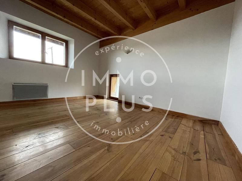 Appartement - 105 m² - 4 pièces