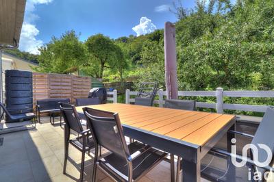 Maison - 159 m² - 5 pièces