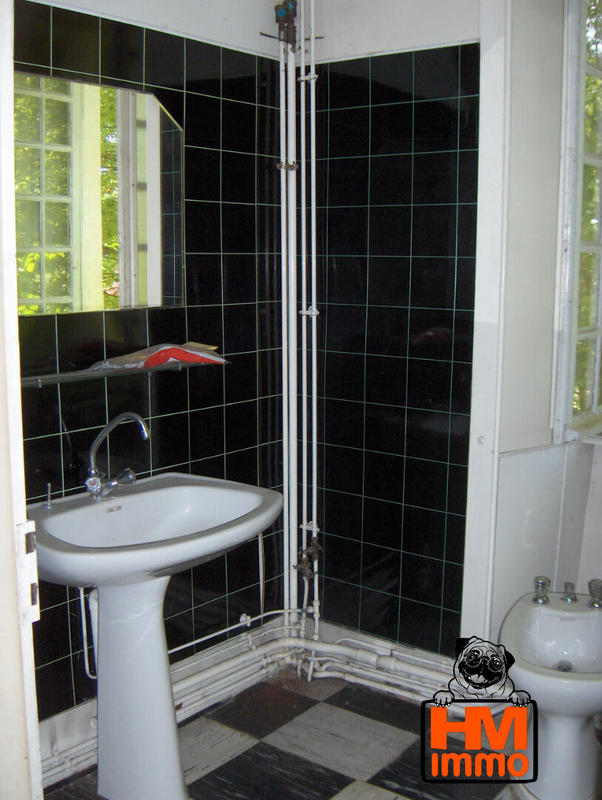 Maison - 450 m² - 20 pièces