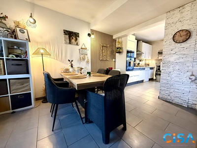 Maison - 130 m² - 6 pièces