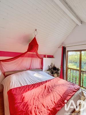 Maison - 580 m² - 10 pièces