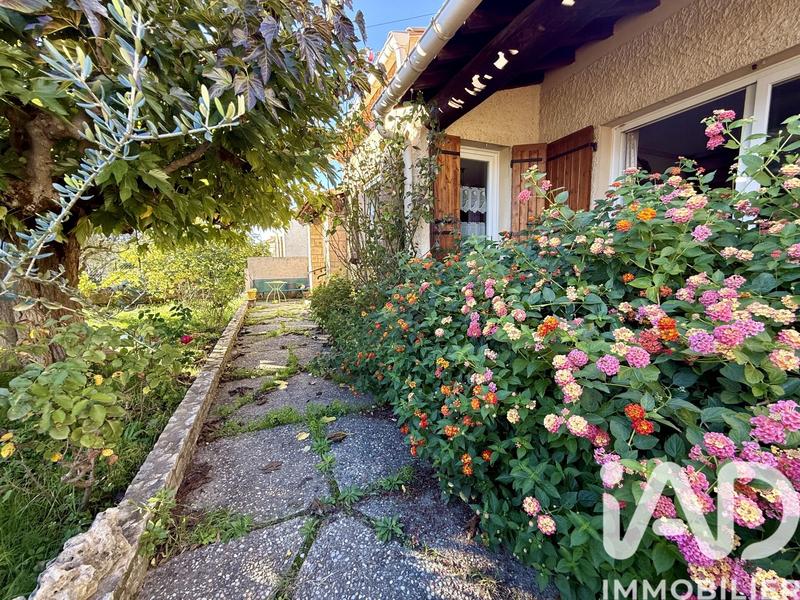 Maison - 88 m² - 4 pièces