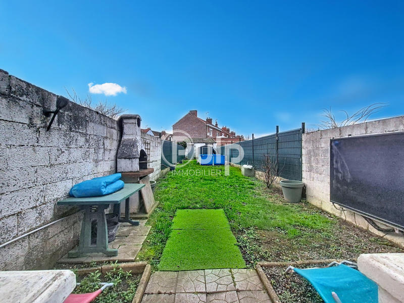 Maison - 159 m² - 6 pièces