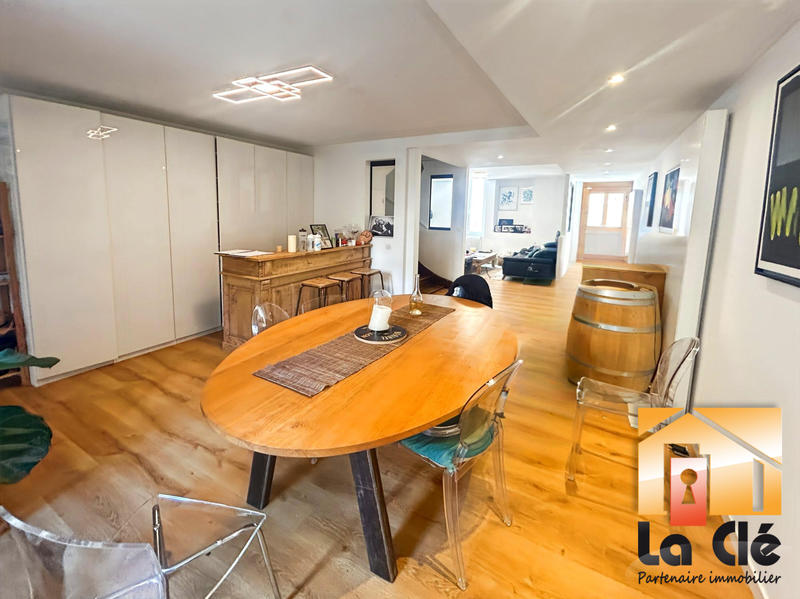 Maison - 160 m² - 6 pièces