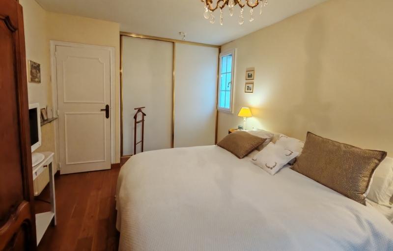 Maison - 183 m² - 7 pièces