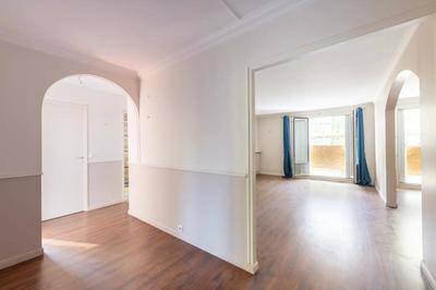 Appartement - 95 m² - 5 pièces