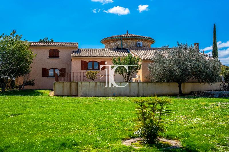 Villa - 172 m² - 5 pièces