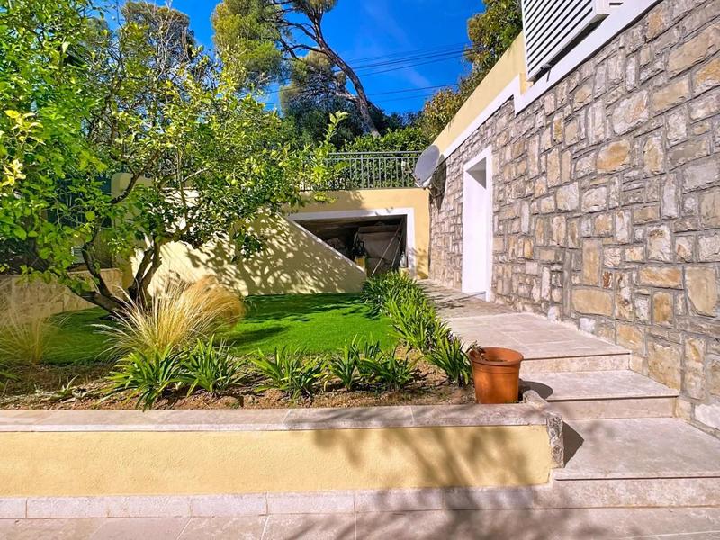 Villa - 195 m² - 7 pièces