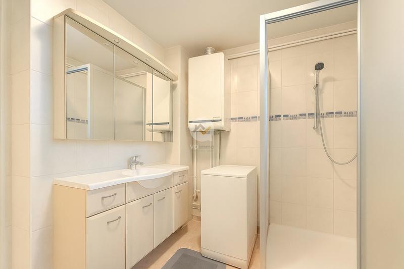 Appartement - 75 m² - 4 pièces