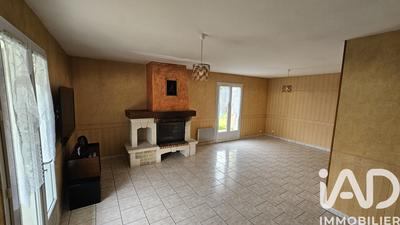 Maison - 90 m² - 4 pièces