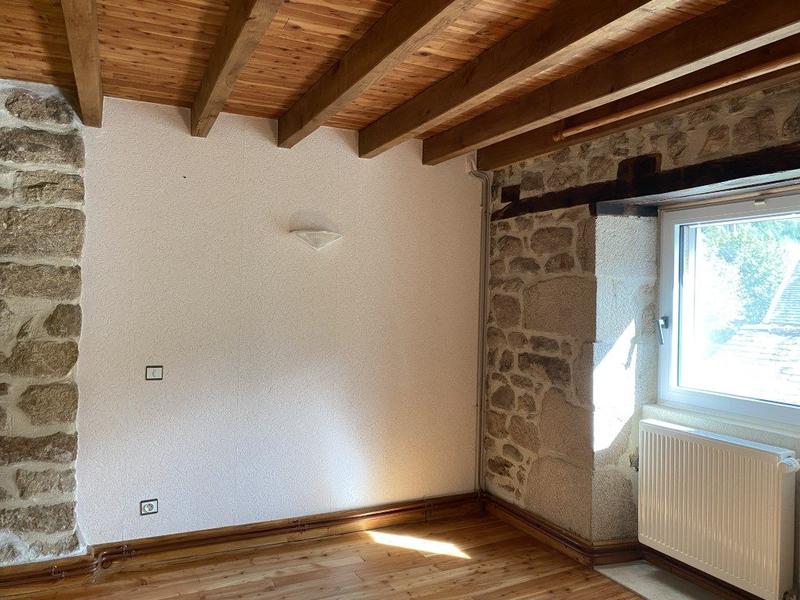 Maison - 90 m² - 3 pièces