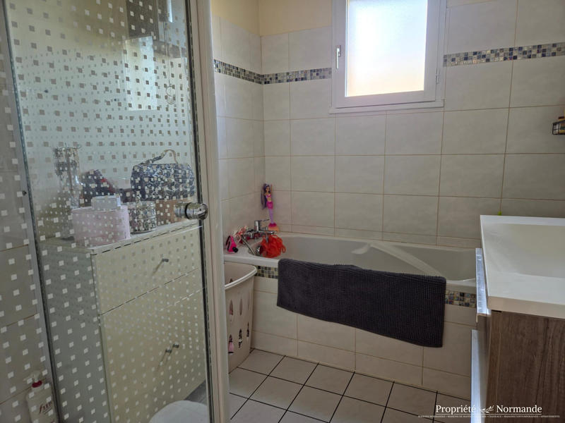 Maison contemporaine - 108 m² - 5 pièces