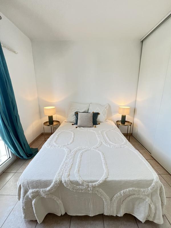 Appartement - 102 m² - 4 pièces