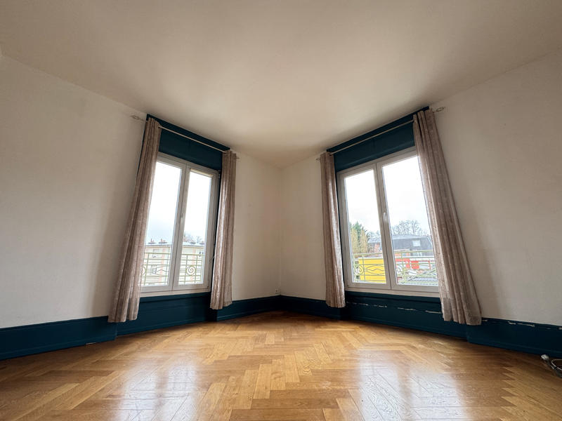 Appartement - 147 m² - 7 pièces