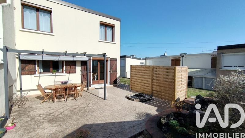 Maison - 85 m² - 5 pièces