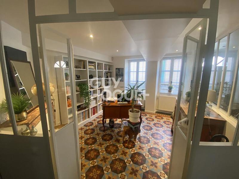 Maison ancienne - 174 m² - 6 pièces