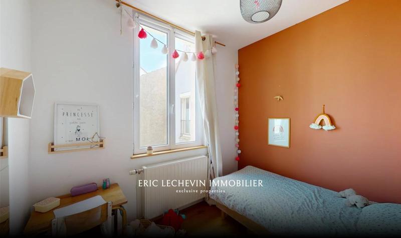 Villa - 136 m² - 8 pièces