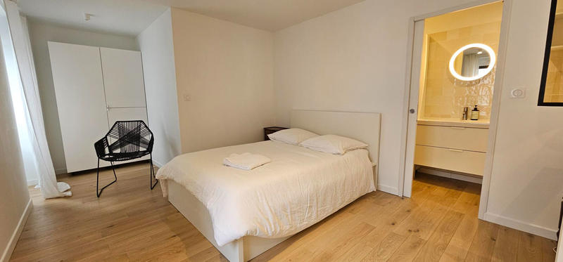 Immeuble - 150 m² - 7 pièces