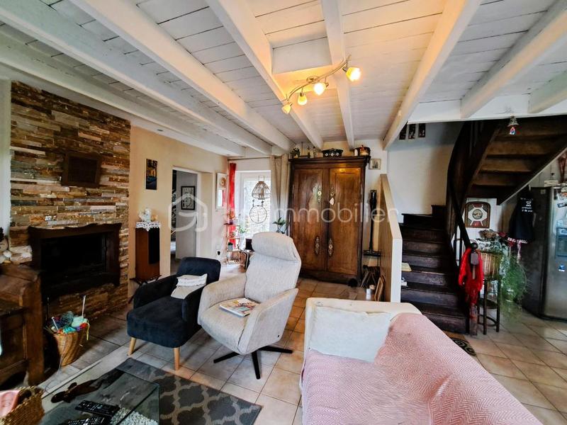 Propriété - 280 m² - 12 pièces