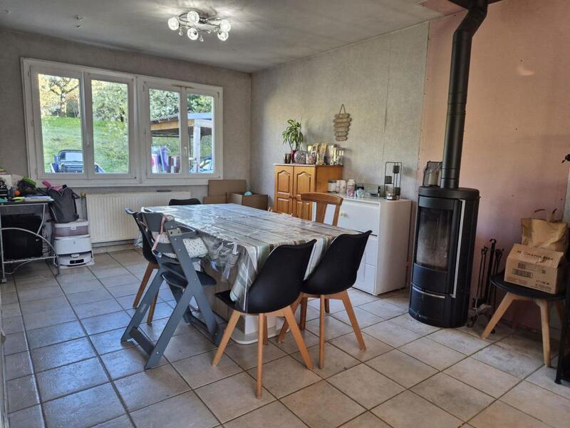 Maison - 105 m² - 5 pièces