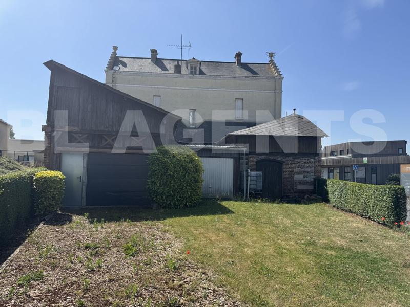 Maison - 95 m² - 5 pièces