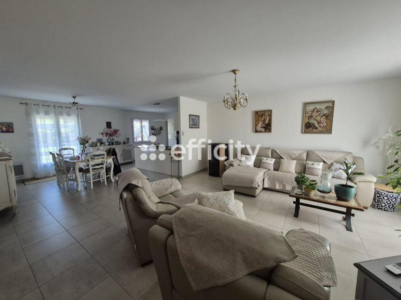 Pavillon - 110 m² - 5 pièces