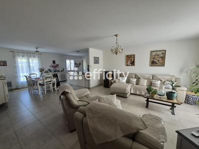 Pavillon - 110 m² - 5 pièces