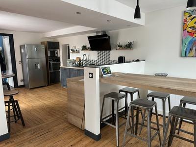 Maison - 150 m² - 6 pièces