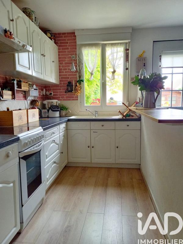 Maison - 93 m² - 4 pièces