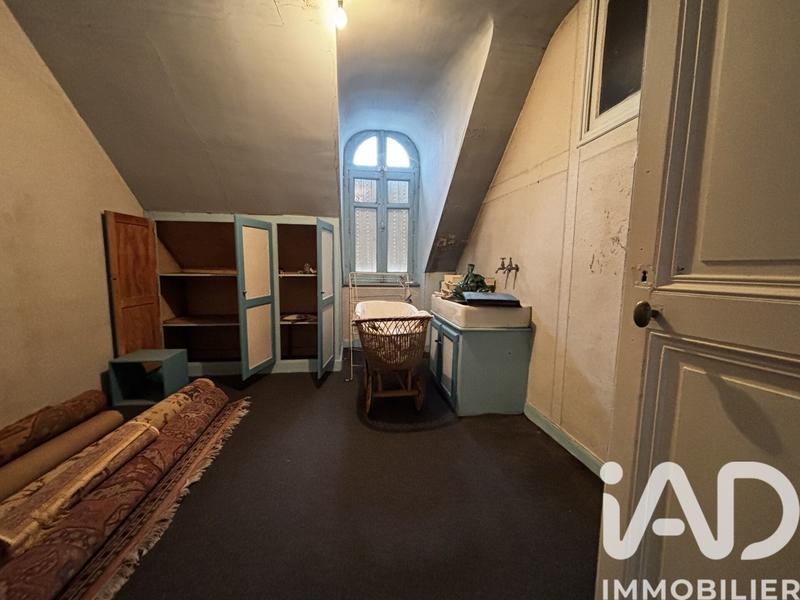 Maison - 159 m² - 7 pièces