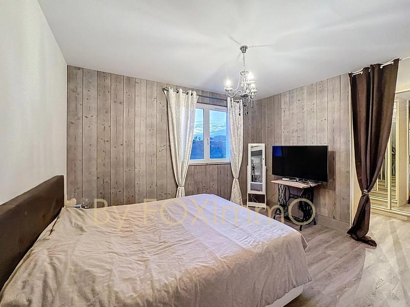 Villa - 120 m² - 5 pièces