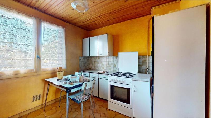 Appartement - 76 m² - 5 pièces