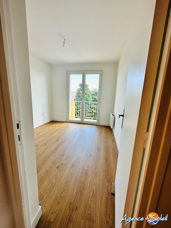 Appartement - 87 m² - 4 pièces