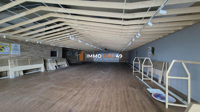 Local commercial - 390 m²