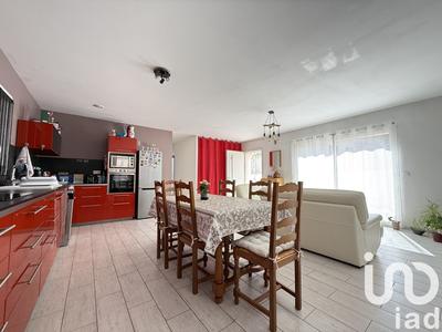 Maison - 88 m² - 4 pièces