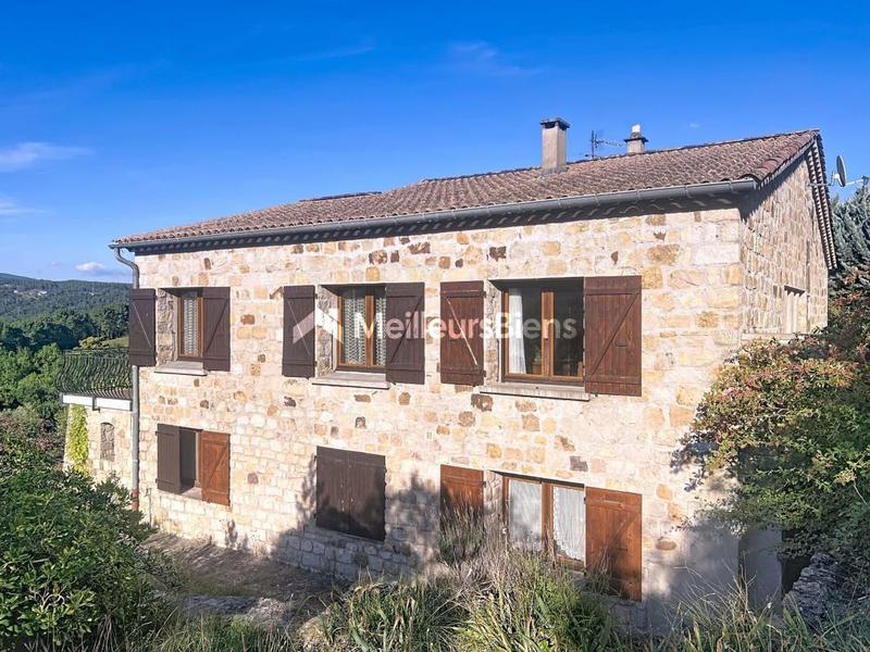 Maison - 148 m² - 9 pièces