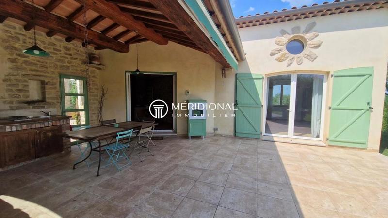 Villa - 191 m² - 6 pièces