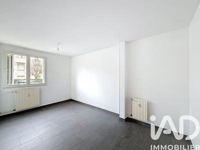 Appartement - 69 m² - 4 pièces