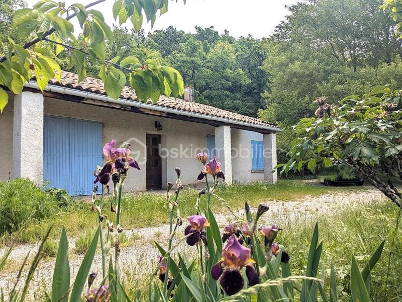 Maison traditionnelle - 116 m² - 5 pièces