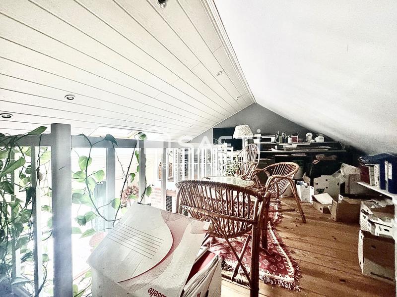 Maison - 160 m² - 8 pièces