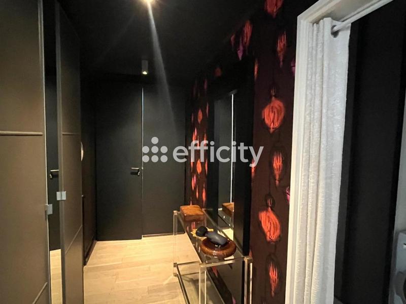 Appartement - 108 m² - 5 pièces