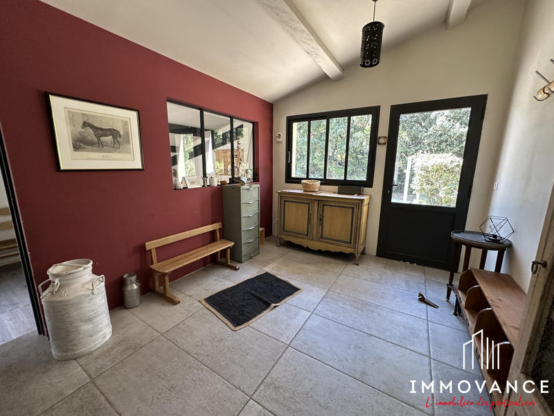 Maison contemporaine - 264 m² - 6 pièces