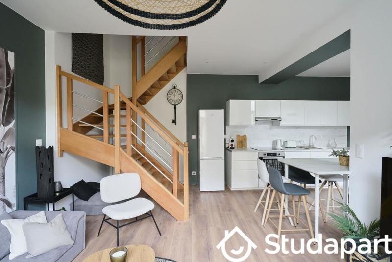 Chambre - 11 m² - 1 pièce