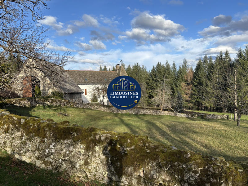 Maison - 224 m² - 8 pièces