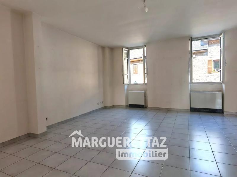 Appartement - 88 m² - 4 pièces