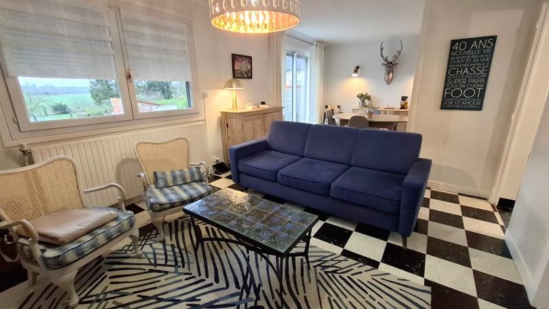 Maison - 90 m² - 5 pièces