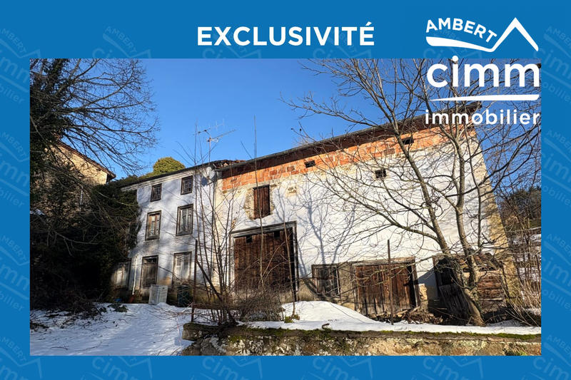 Maison - 99 m² - 7 pièces